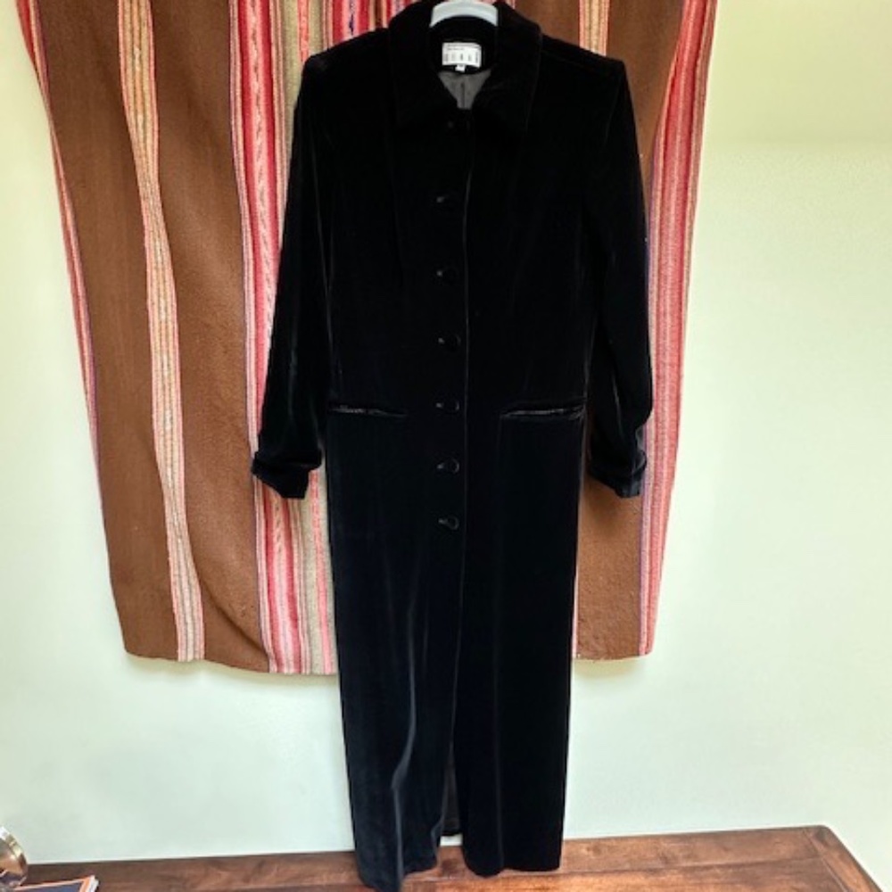 BLACK VELVET/SILK MAXI COAT- KENAR- SIZE M